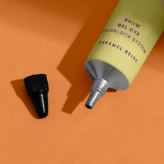 Gélová farba na obočie Build&Lock - Caramel Beige 15 ml
