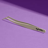 Eyelash applicator tweezer