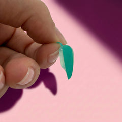 V-shape lash lifting pads